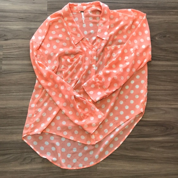 Free People Tops - Free People Polka dot button down coral peach Sz M